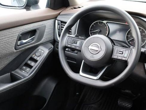 Certified 2023 Nissan Rogue SV AWD/4WD image 22