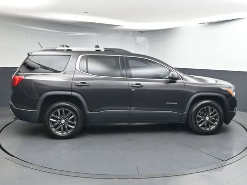 Used 2018 GMC Acadia SLT FWD image 8