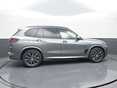 New 2026 BMW X5 xDrive40i w/ M Sport Package image 8