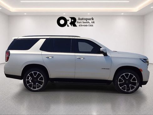 Used 2024 Chevrolet Tahoe RST w/ Luxury Package AWD/4WD image 6