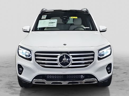 New 2026 Mercedes-Benz GLB 250 image 2