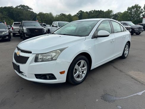 Used 2016 Chevrolet Cruze LT FWD image 1