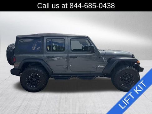 Used 2020 Jeep Wrangler Unlimited Sport S AWD/4WD image 4