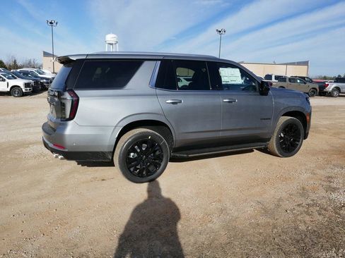 New 2026 Chevrolet Tahoe Premier image 3