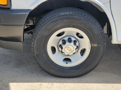 New 2025 Chevrolet Express 2500 w/ Driver Convenience Package image 16