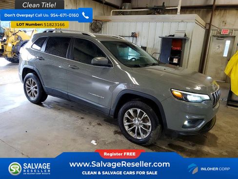 Used 2020 Jeep Cherokee Latitude Plus w/ Cold Weather Group AWD/4WD image 5