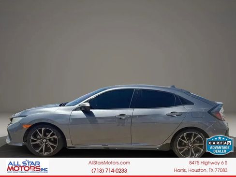Used 2018 Honda Civic Sport Touring image 4
