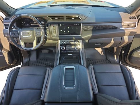 Certified 2022 GMC Yukon Denali AWD/4WD image 9