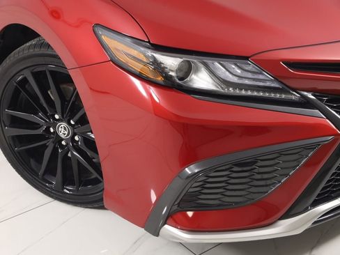 Used 2023 Toyota Camry XSE image 17