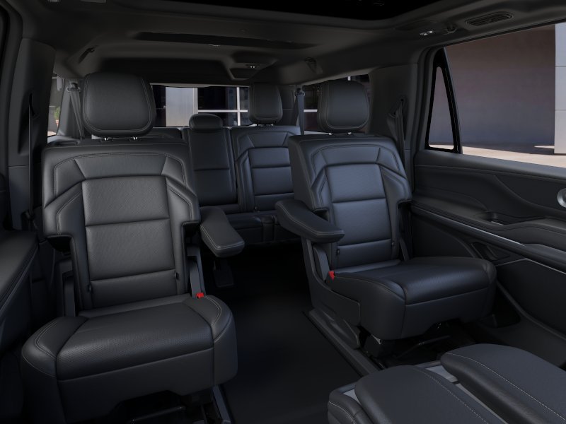 New 2026 Lincoln Navigator L Reserve w/ Jet Appearance Package AWD/4WD image 12