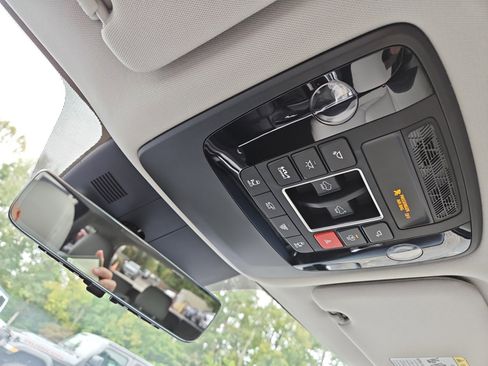 New 2026 Kia Carnival SX Prestige image 29