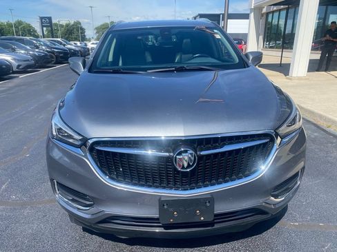 Used 2018 Buick Enclave Premium w/ Experience Buick Package AWD/4WD image 3