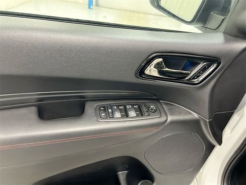 Used 2024 Dodge Durango GT image 22