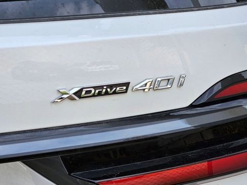 Certified 2024 BMW X7 xDrive40i w/ M Sport Package image 9