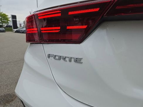 Used 2024 Kia Forte GT-Line FWD image 5