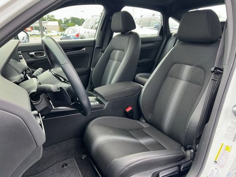 Certified 2025 Honda Civic Sport image 18