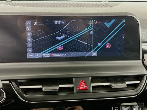 Used 2025 Kia Seltos S FWD image 22