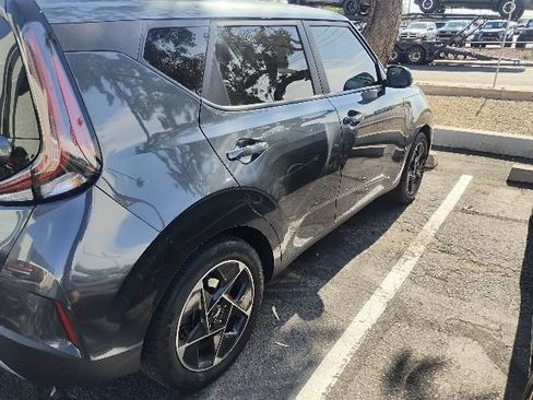 Certified 2023 Kia Soul EX FWD image 19