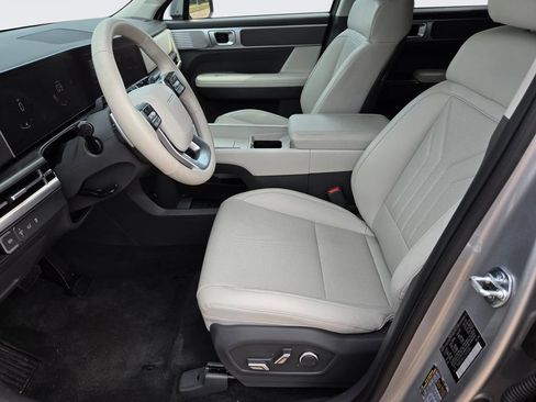 Used 2026 Hyundai Santa Fe SEL FWD image 29