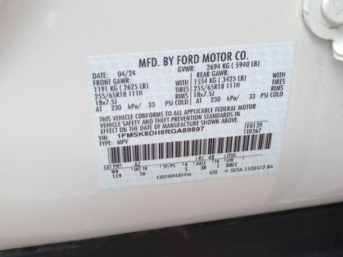Used 2024 Ford Explorer XLT w/ Equipment Group 202A AWD/4WD image 35
