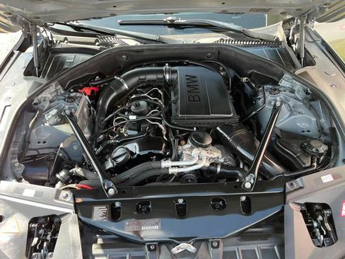 Used 2013 BMW 740i RWD image 36