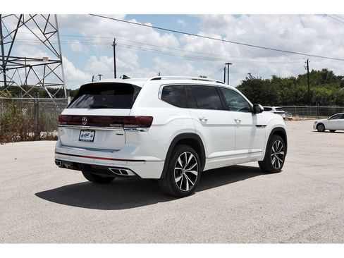 Used 2024 Volkswagen Atlas SEL Premium R-Line AWD/4WD image 3