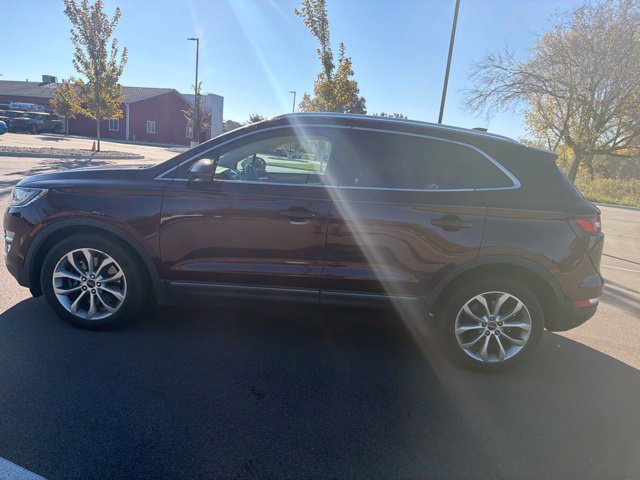 Used 2016 Lincoln MKC Select w/ Lincoln MKC Climate Package FWD image 2