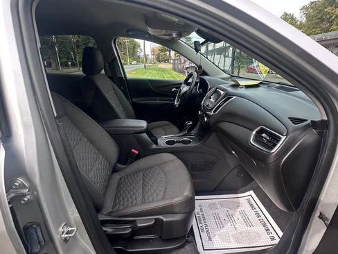 Used 2019 Chevrolet Equinox LT image 39