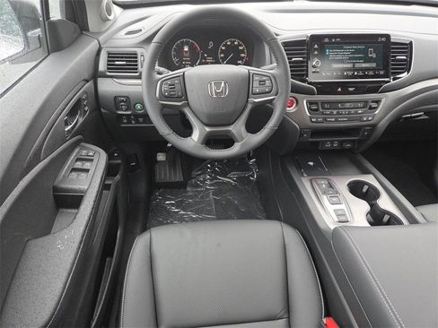 New 2025 Honda Ridgeline RTL image 33