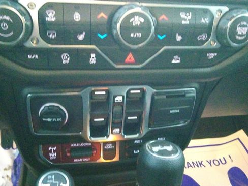 New 2026 Jeep Wrangler Unlimited Sport image 23