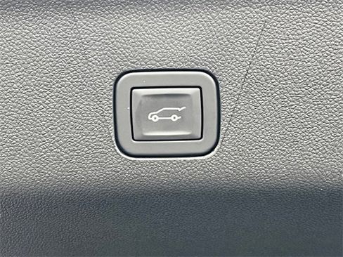 New 2025 GMC Yukon Denali w/ Denali Reserve Package image 42