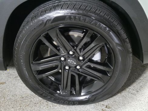 Used 2025 Chevrolet Trax ACTIV w/ Driver Confidence Package FWD image 15
