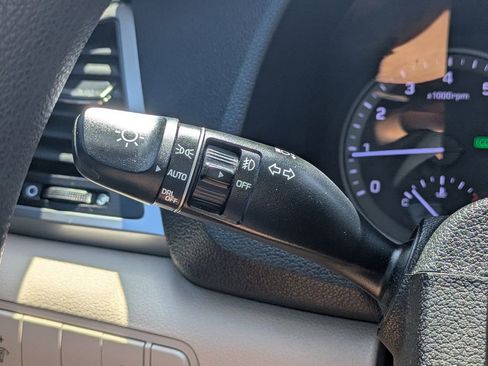 Used 2018 Hyundai Tucson SEL image 25