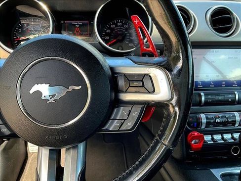 Used 2020 Ford Mustang Premium RWD image 18