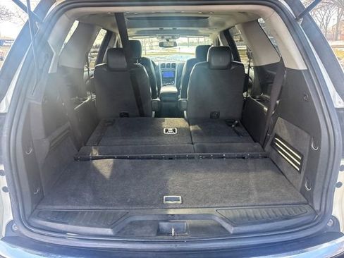 Used 2010 GMC Acadia SLT image 24