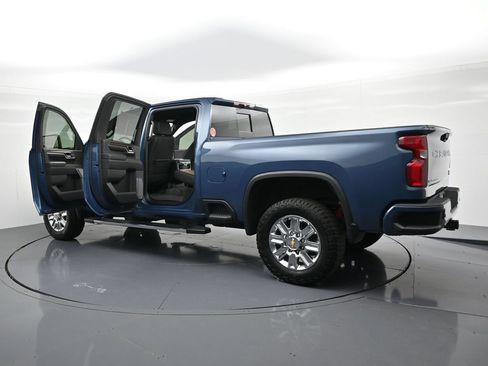 Used 2024 Chevrolet Silverado 3500 High Country w/ Z71 Off-Road Package AWD/4WD image 24
