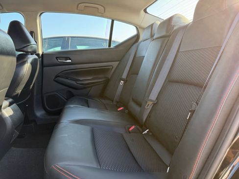 Used 2025 Nissan Altima 2.5 SR image 24