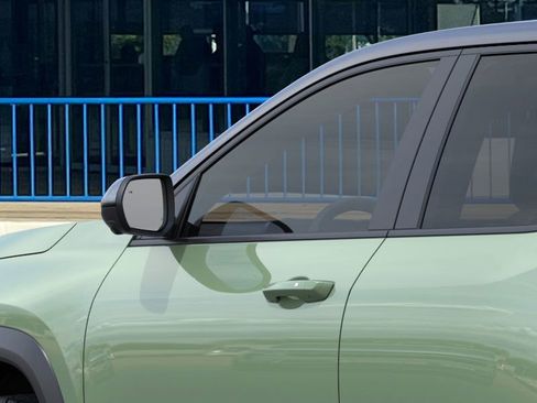 New 2026 Chevrolet Equinox LT w/ Convenience Package II image 12