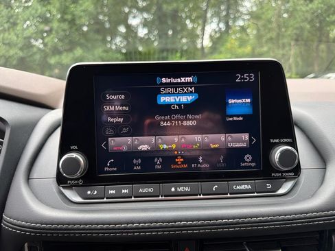 Used 2023 Nissan Rogue SV w/ SV Premium Package AWD/4WD image 26