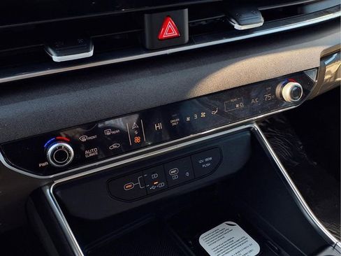 New 2026 Kia Carnival EX image 5