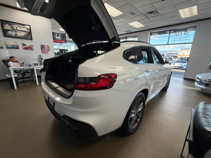 Used 2021 BMW X4 M40i w/ Executive Package AWD/4WD image 25