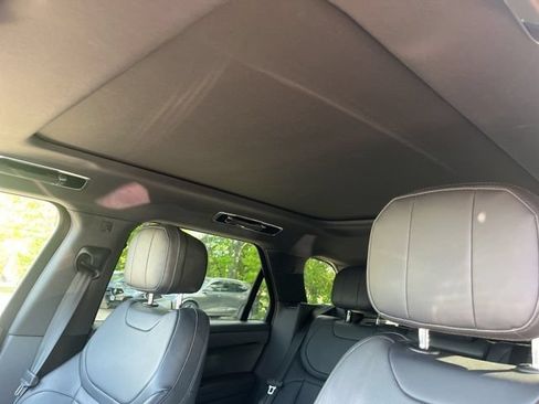Used 2024 Land Rover Range Rover Sport Dynamic SE AWD/4WD image 25