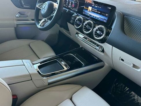 Certified 2025 Mercedes-Benz GLA 250 GLA 250 image 19