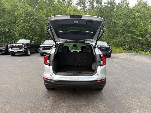 Certified 2022 GMC Terrain SLE w/ Driver Convenience Package AWD/4WD image 24