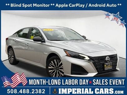 Used 2024 Nissan Altima 2.5 SV