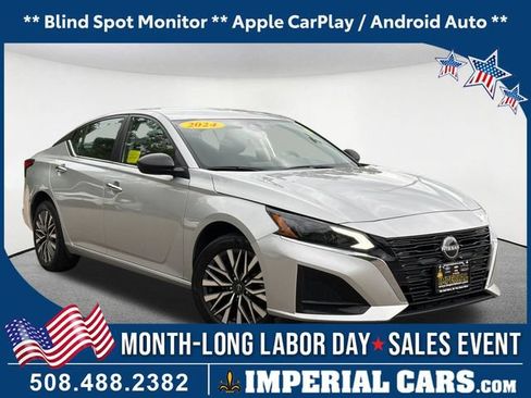 Used 2024 Nissan Altima 2.5 SV AWD/4WD image 1