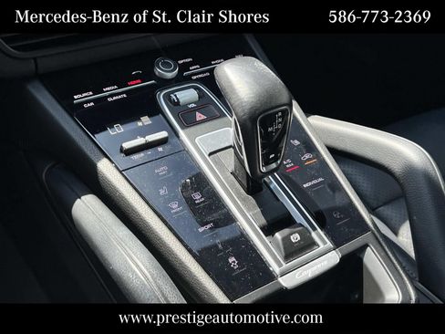 Used 2021 Porsche Cayenne AWD/4WD image 13