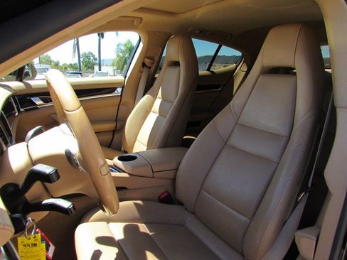 Used 2015 Porsche Panamera 4 AWD/4WD image 10