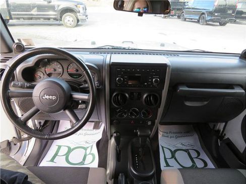 Used 2007 Jeep Wrangler X image 5