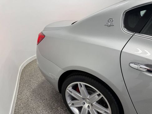 Used 2014 Maserati Quattroporte S Q4 AWD/4WD image 8